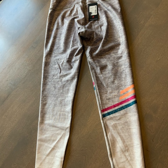 Peloton workout pants - Picture 3 of 4